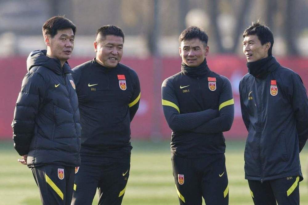 亚洲成年