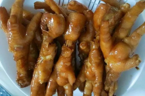 娱乐吃瓜酱鸡抢鸡爪,娱乐界的美食与八卦盛宴