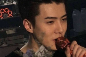 娱乐圈吃瓜抖音背景图片,揭秘抖音背景下的吃瓜盛宴