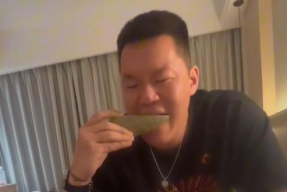 娱乐圈吃瓜吃得有点撑,热点连连，网友直呼“撑到不行”