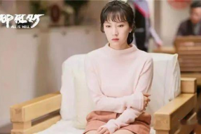 女朋友喜欢吃娱乐圈的瓜,她心中的甜蜜圈粉瞬间